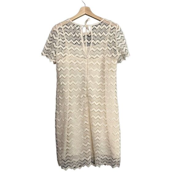 GUC Loft cream colored dress size 8 - Picture 2 of 2